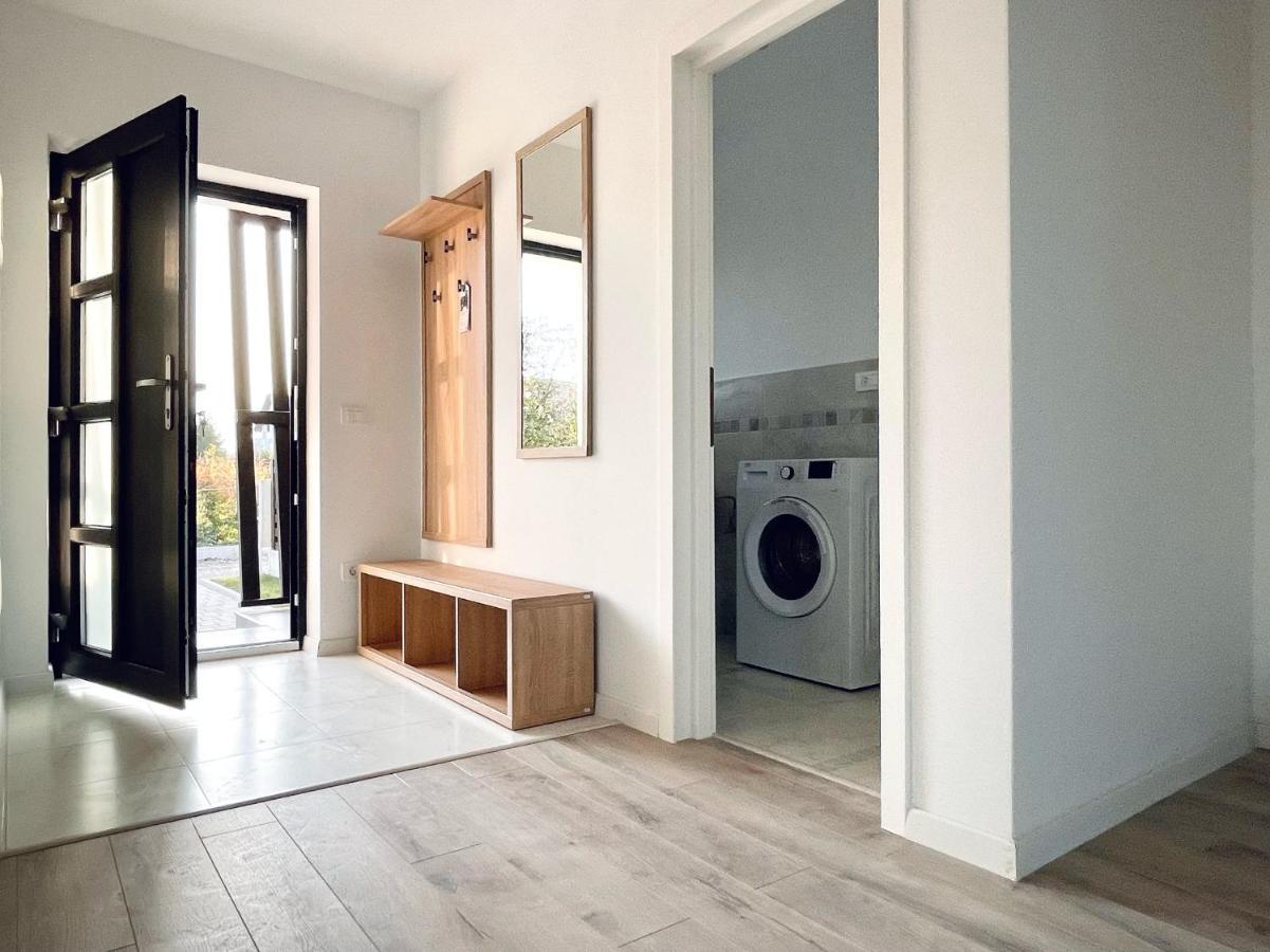 Appartamento Express Estates Lisaura Esterno foto