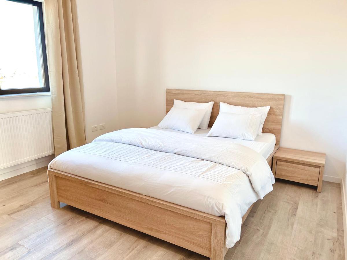 Appartamento Express Estates Lisaura Esterno foto